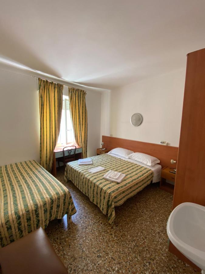 Hotel Primavera Sanremo Exteriér fotografie